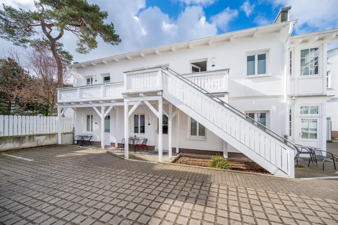 Hotel Villa Neander Остзебад Бинц Екстериор снимка