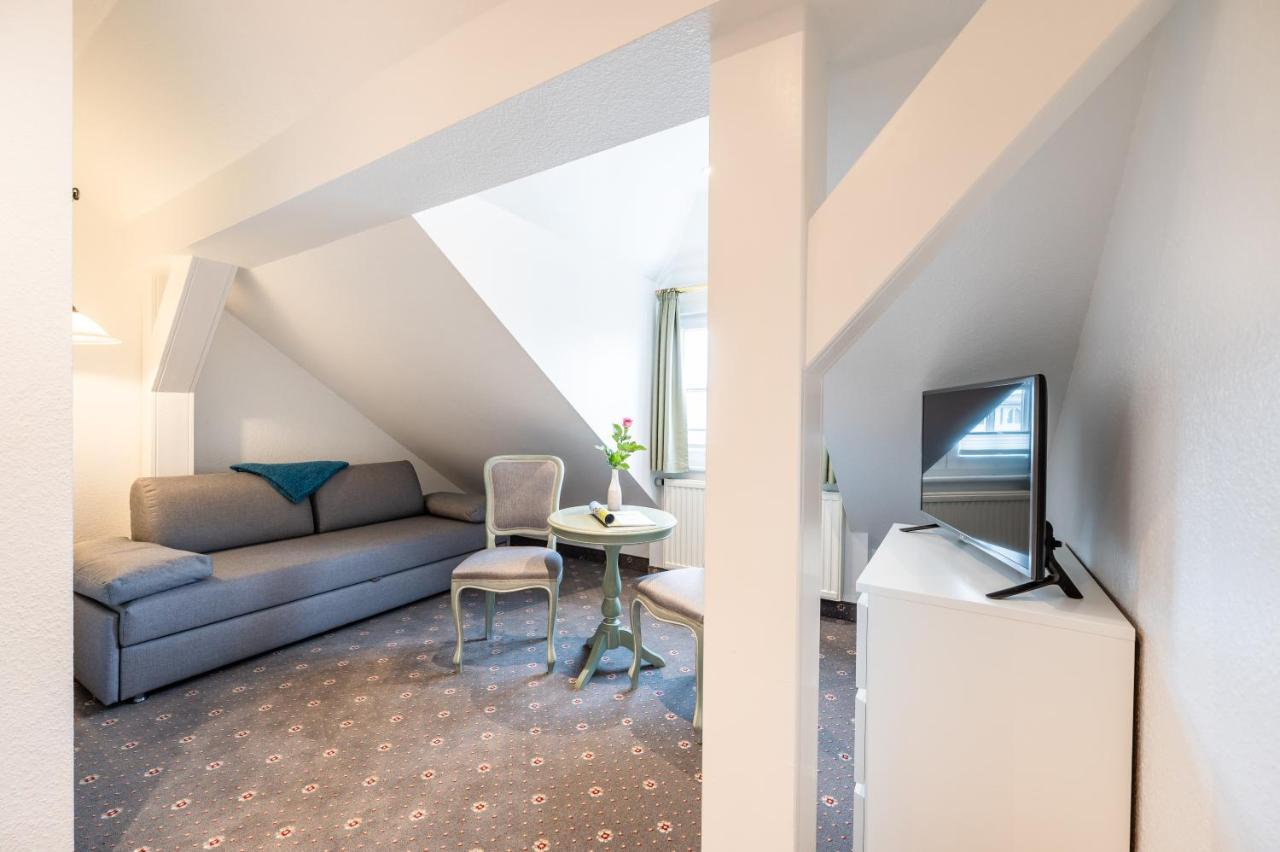 Hotel Villa Neander Остзебад Бинц Екстериор снимка